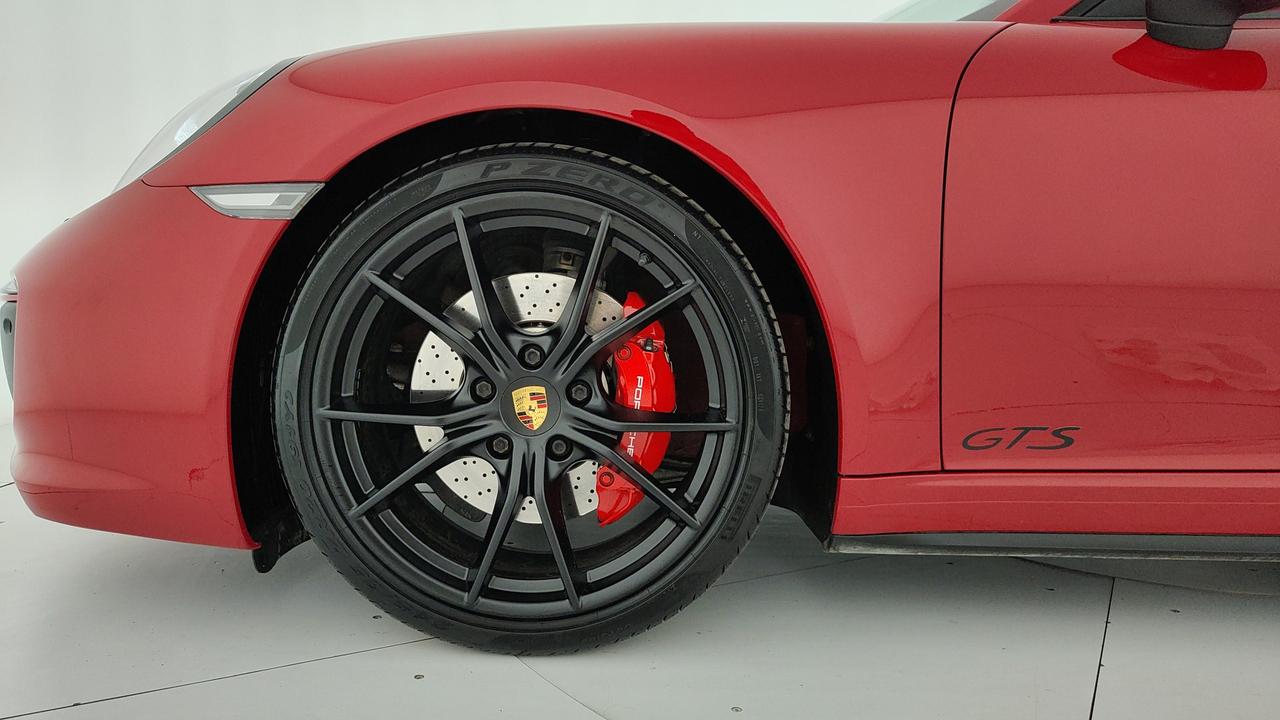 PORSCHE 911 Coupe 3.0 Carrera GTS auto