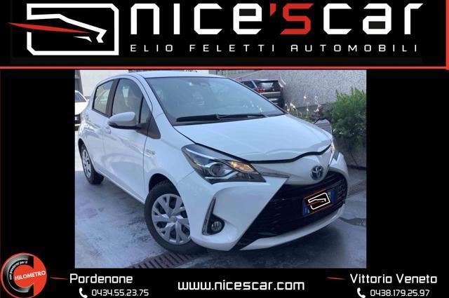 TOYOTA Yaris 1.5 Hybrid 5 porte Business