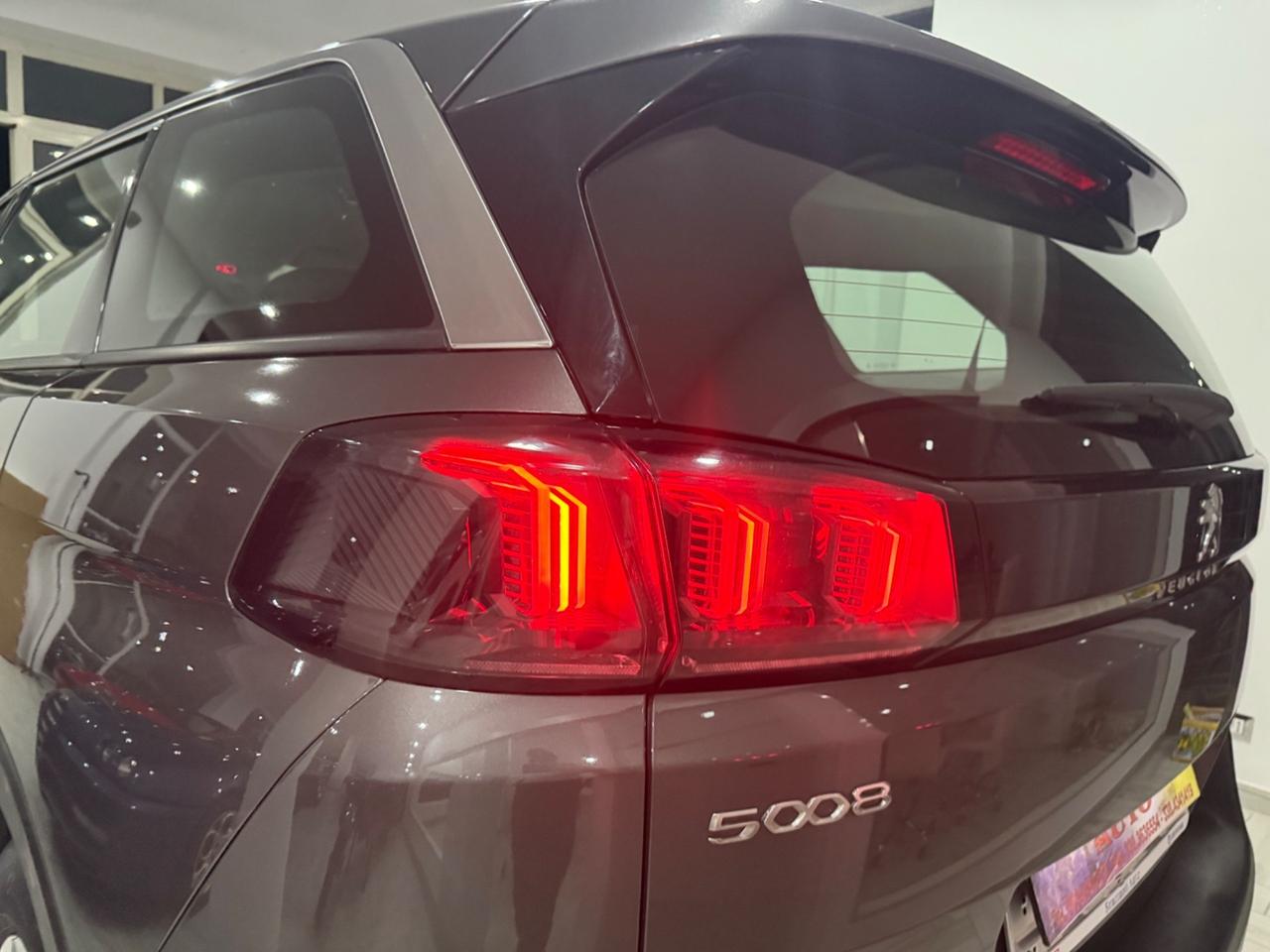 Peugeot 5008 BlueHDi130cv Allure BUS. 7 POSTI2023