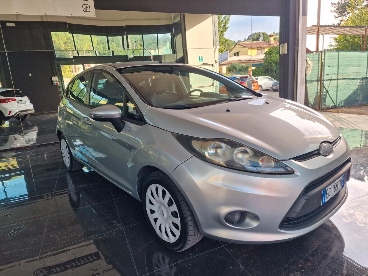 Ford Fiesta 1.4 TDCi 68CV 5 porte Titanium