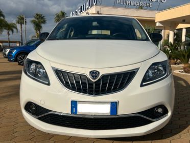 Lancia Ypsilon 1.0 S&S Hybryd Gold RadioTouch 7 pollici car play,