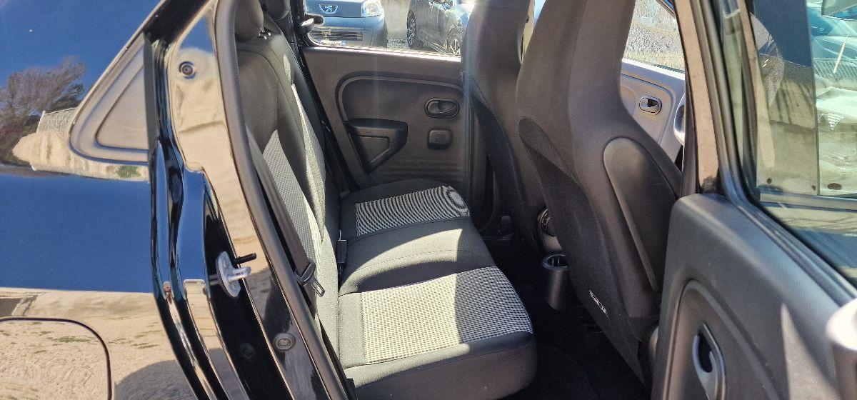 RENAULT Twingo 1.0 65 CV Duel2