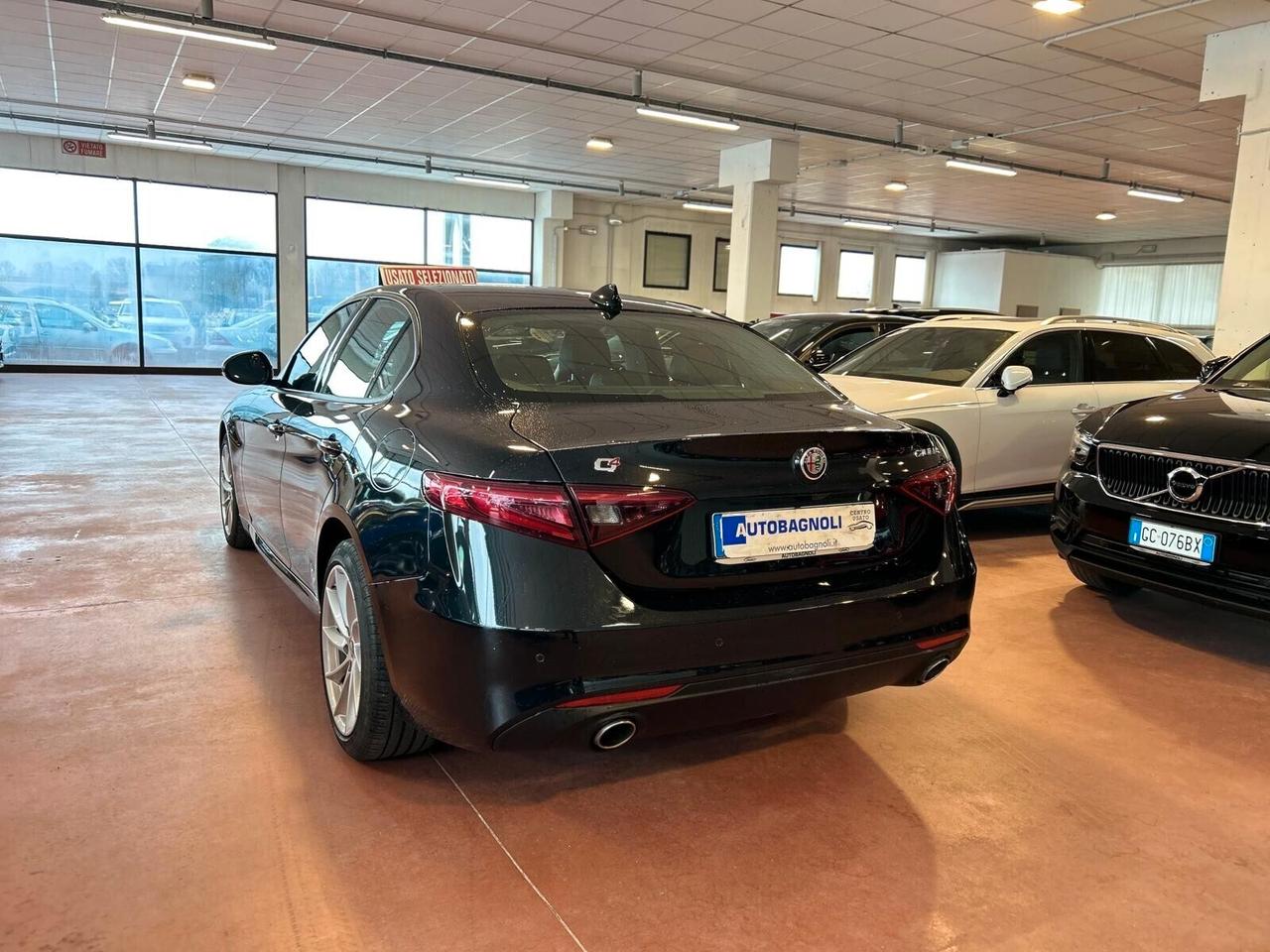 Alfa Romeo Giulia EXECUTIVE 2.2 Turbodiesel AT8 Q4 AWD SPOTICAR