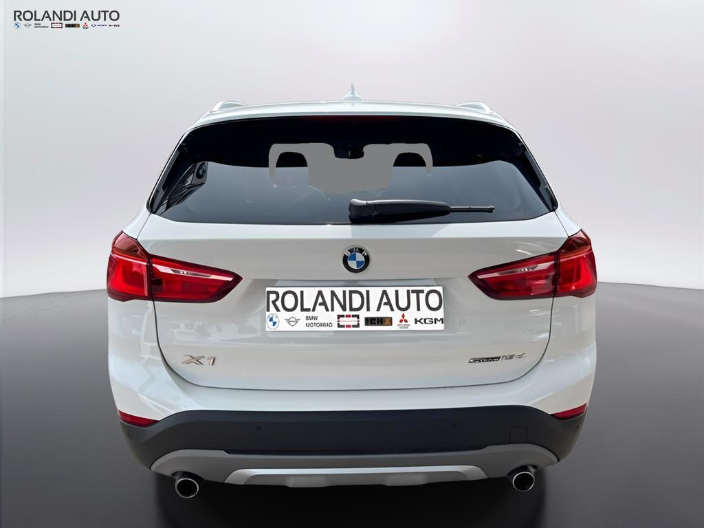 BMW X1 18 d xLine sDrive Steptronic