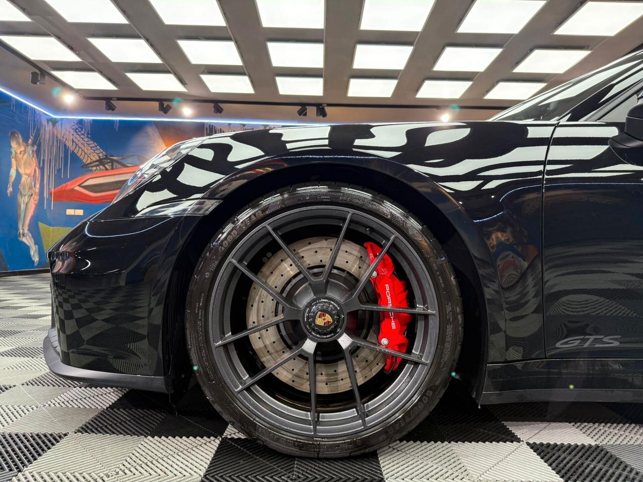 Porsche 992 992.2 Carrera Cabrio GTS