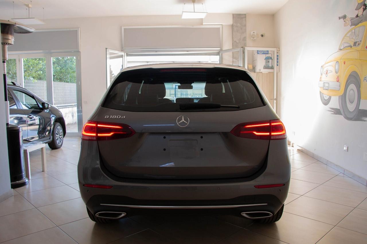 Mercedes-benz B 180 AUTOMATIC PREMIUM