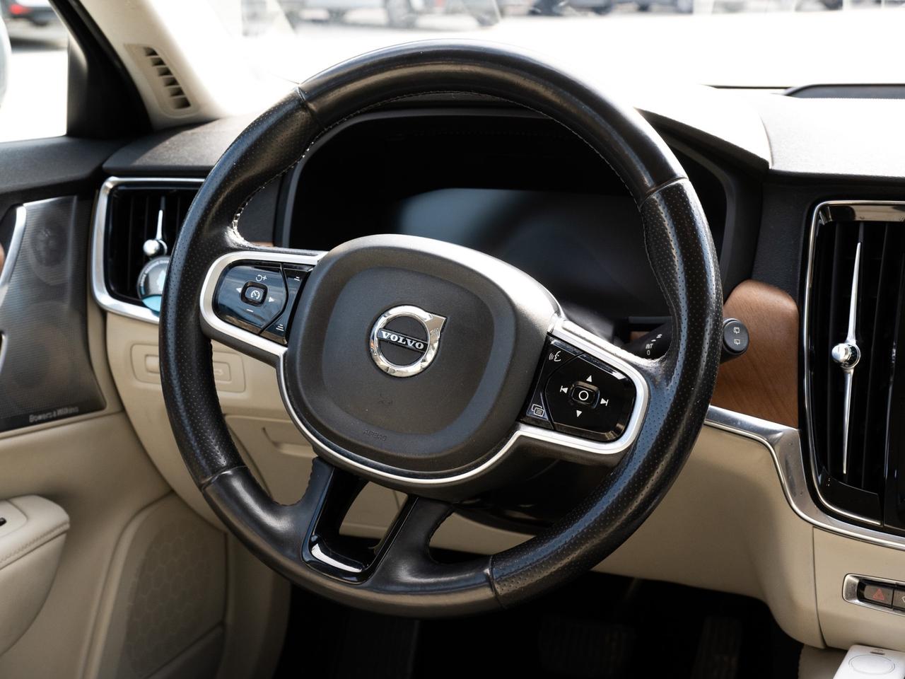 Volvo V90 D4 AWD Geartronic Inscription