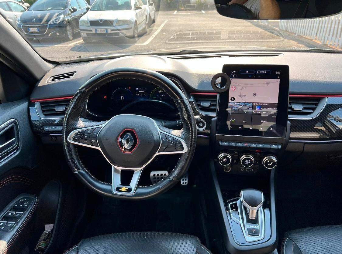 Renault Arkana Hybrid E-Tech 145 CV R.S. Line