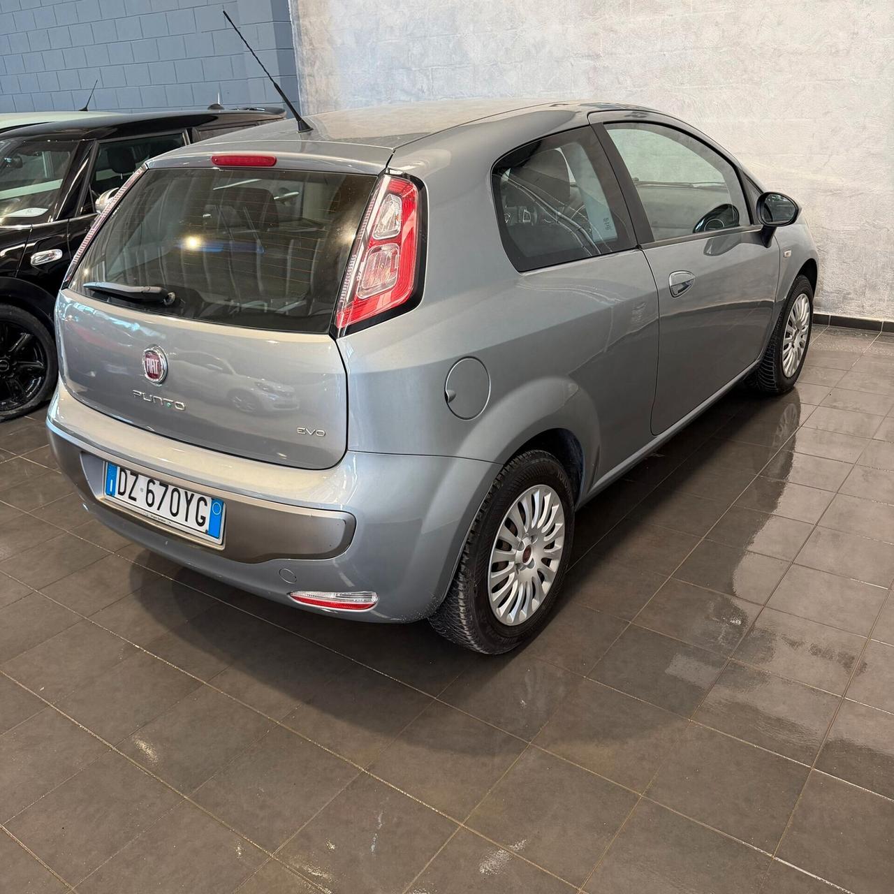 Fiat Punto Evo 1.4 B/GPL