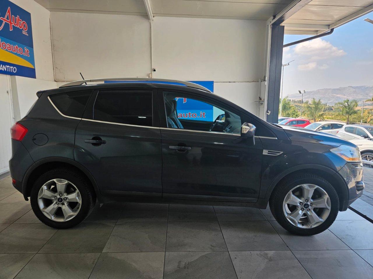 Ford Kuga 2.0 tdci Titanium 4wd 136cv dpf