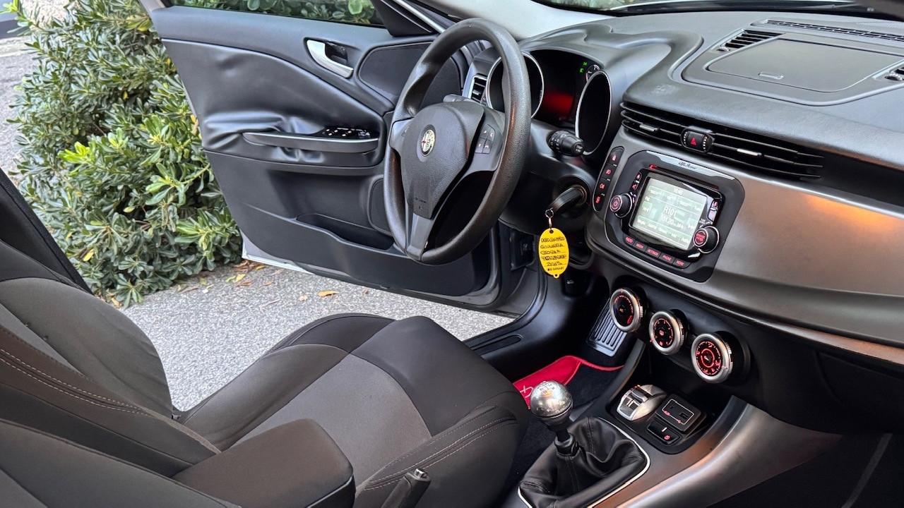 Alfa Romeo Giulietta 1.6 JTDm-2 120 CV Progression
