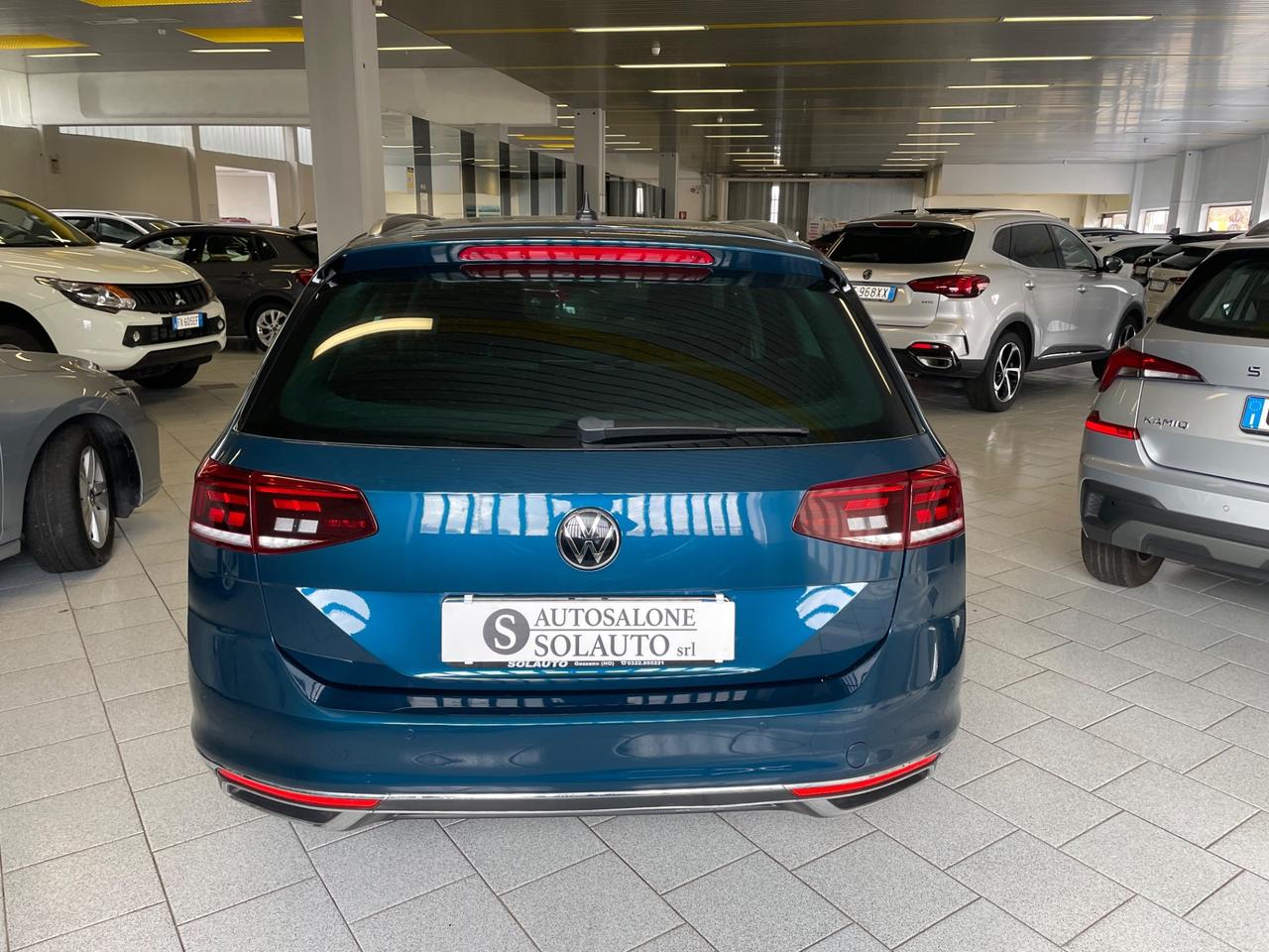 Volkswagen Passat Variant 2.0 TDI DSG Elegance Executive