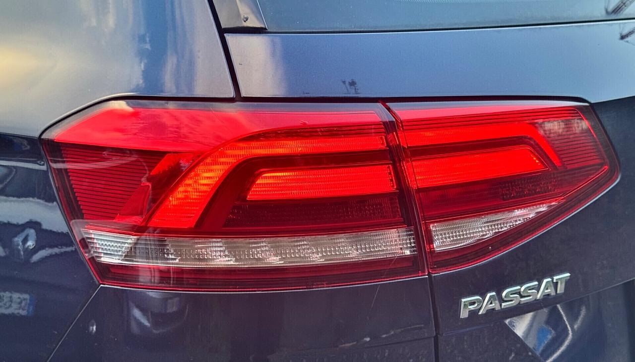 Volkswagen Passat Variant 2.0 TDI DSG Executive 150cv 2015