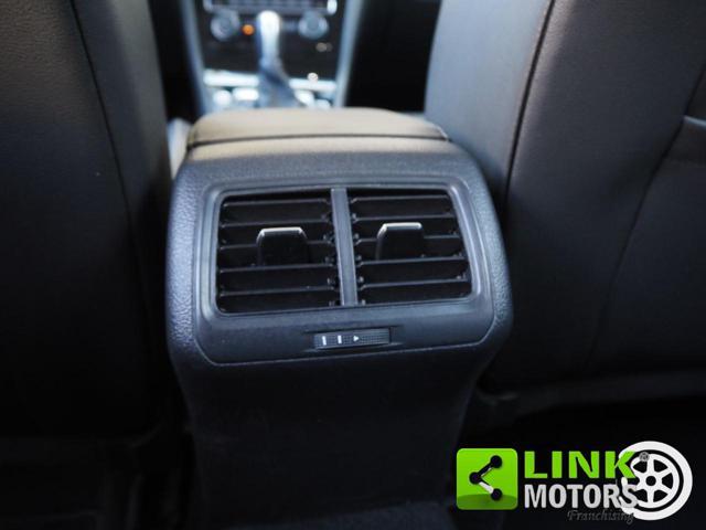 VOLKSWAGEN Golf 1.6 TDI 115 CV DSG 5p. Highline BlueMotion