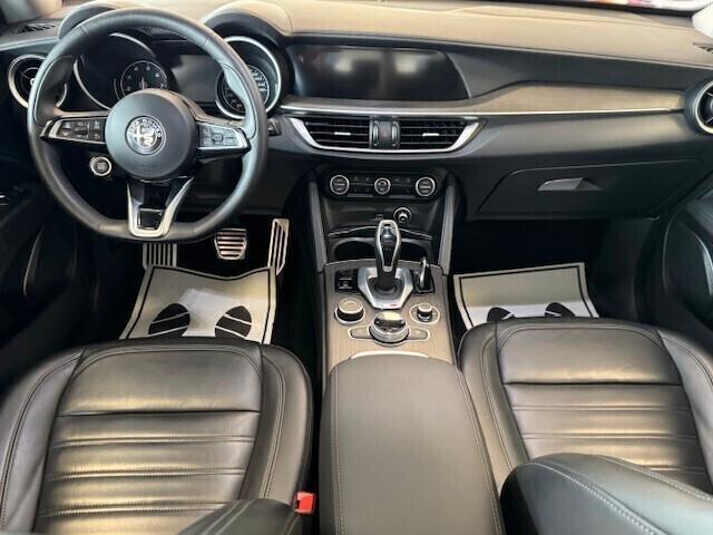 Alfa Romeo Stelvio 2.0 Turbo 280 CV AT8 Q4 Ti