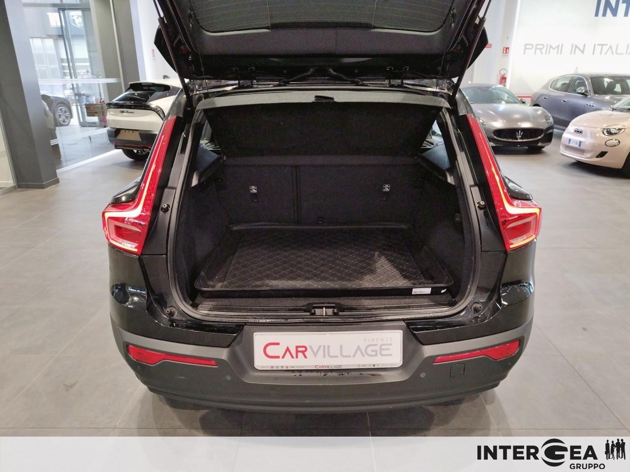 VOLVO XC40 1.5 t2 Momentum Pro my21