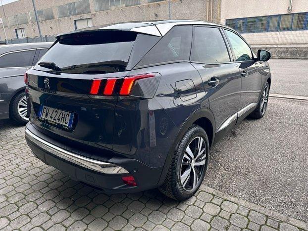 Peugeot 3008 BlueHDi 130 S&S EAT8 Allure