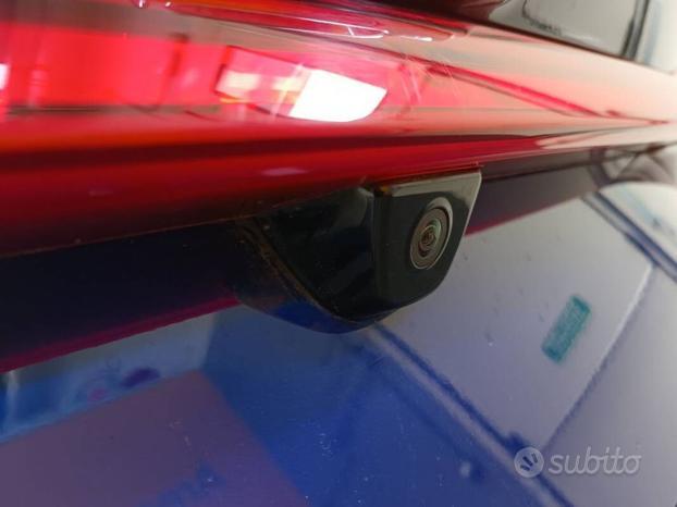 Hyundai i20 100 cv Ibrida Connectline