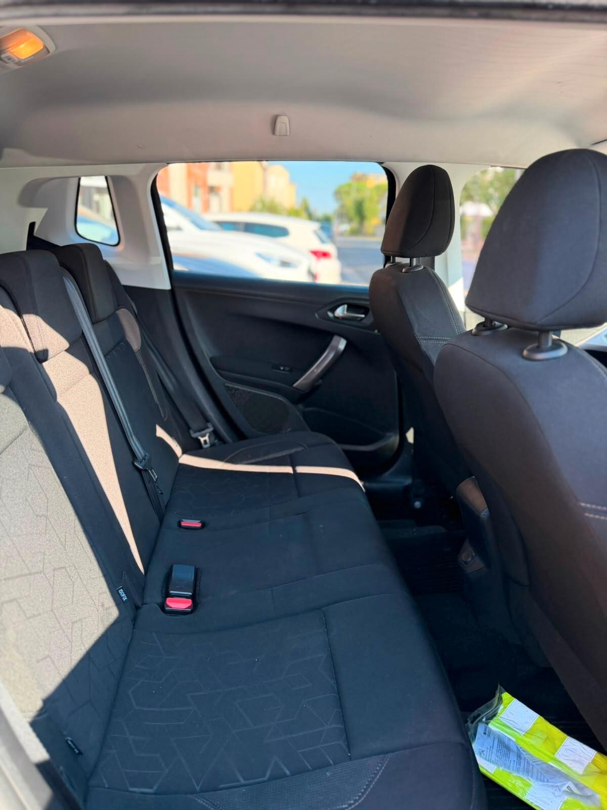Peugeot 2008 1.4 HDi 68CV Active