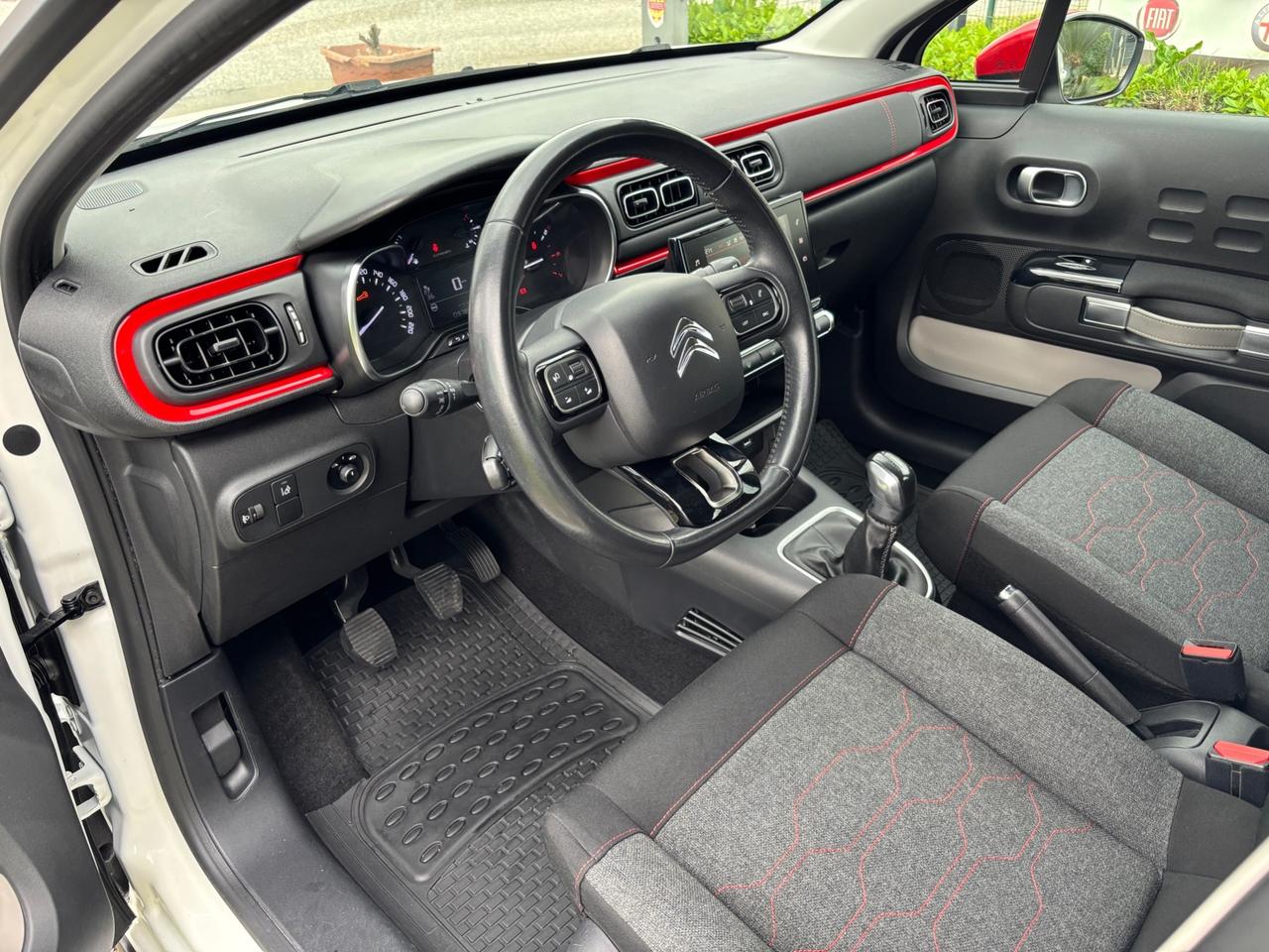 Citroen C3 PureTech 82CV Shine-2017"IMPECCABILE"