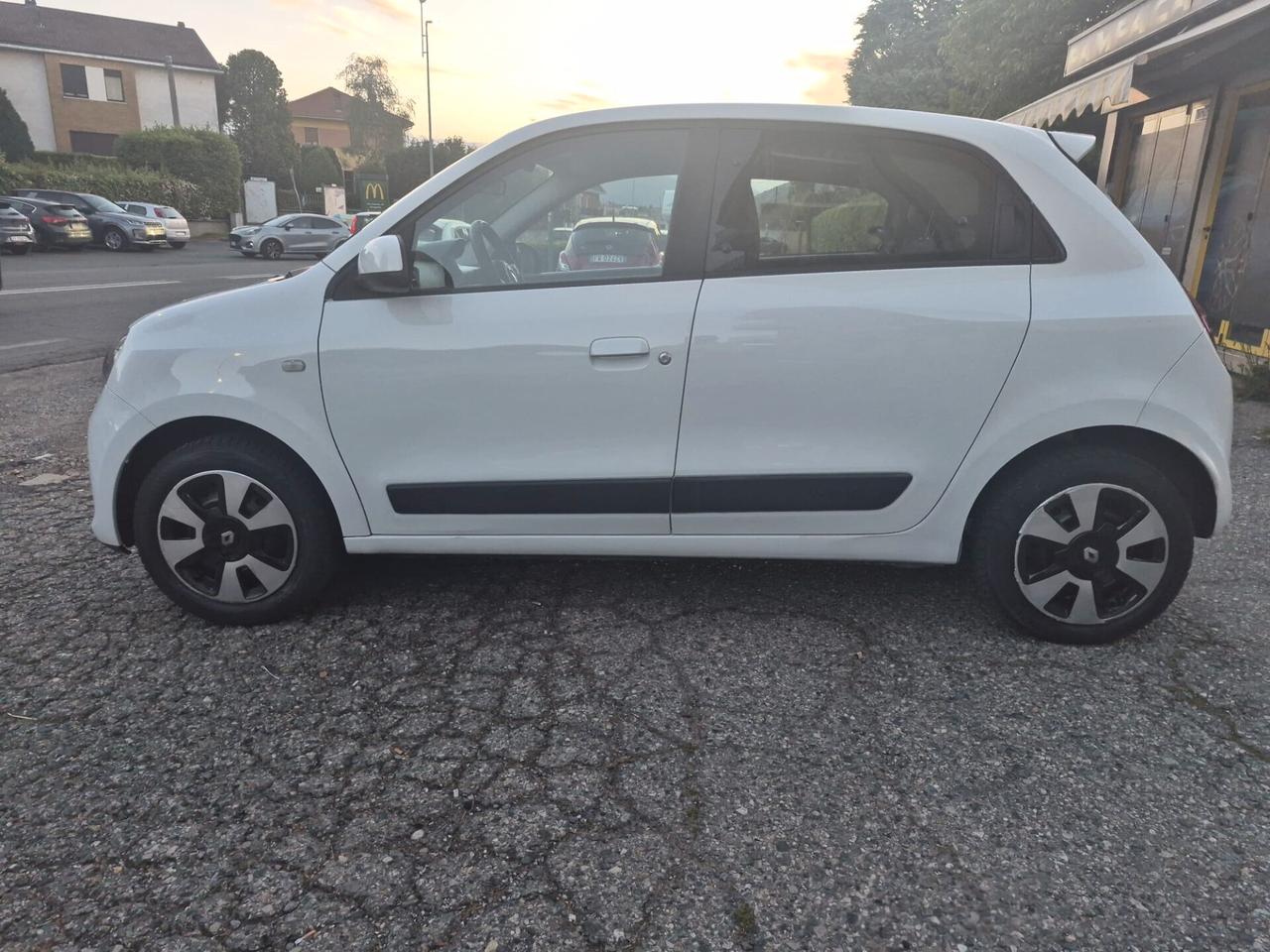 Renault Twingo 1.0 SCe Wave