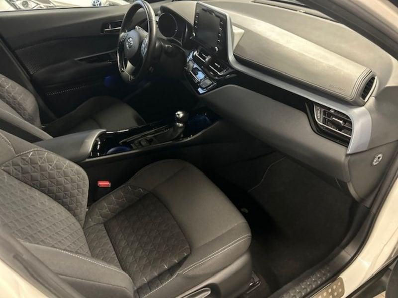 Toyota C-HR 2.0 Hybrid E-CVT Comfort