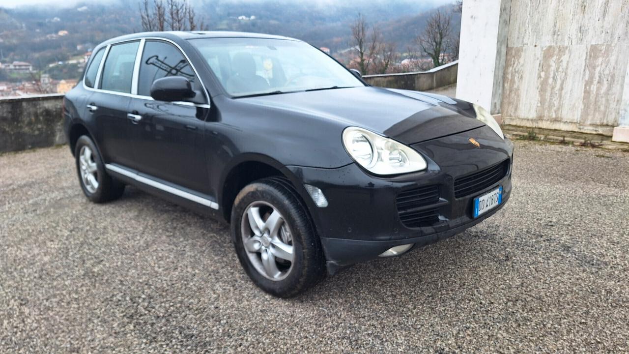Porsche Cayenne 3.2 V6 cat