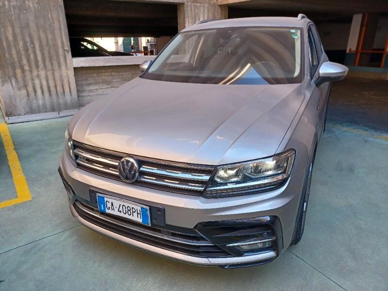 Volkswagen Tiguan 2.0 TDI SCR DSG 4MOTION Sport BMT