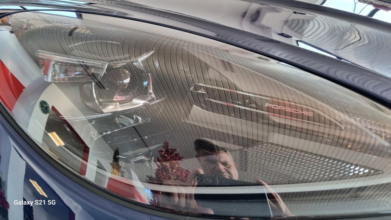 Porsche Macan 2.0 T Tetto Scarichi Spot. Sospensioni Radar