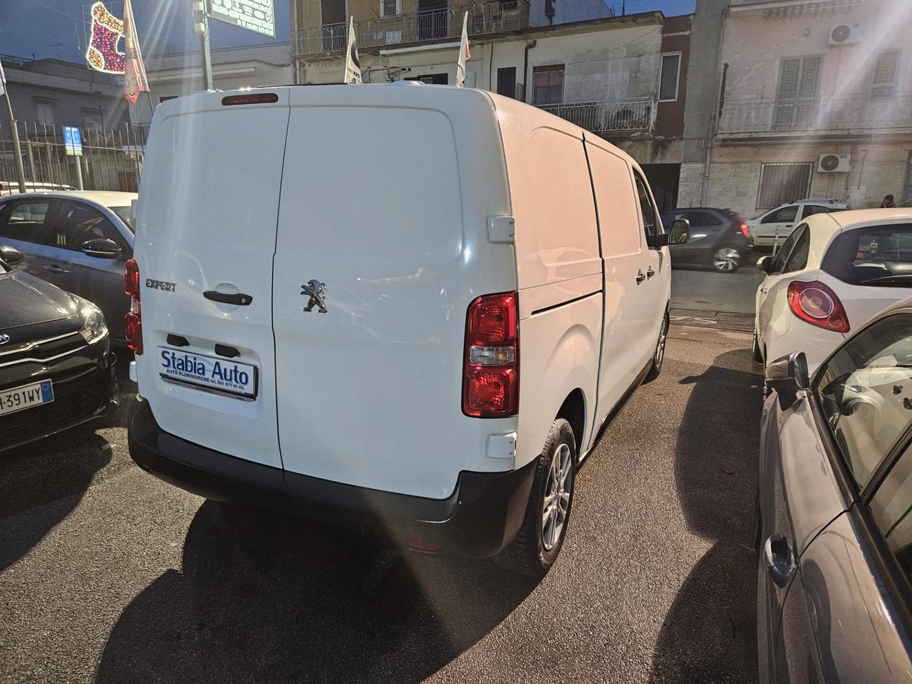 Peugeot Expert BlueHDi 115 S&S PC-TN Furgone Pro Compact