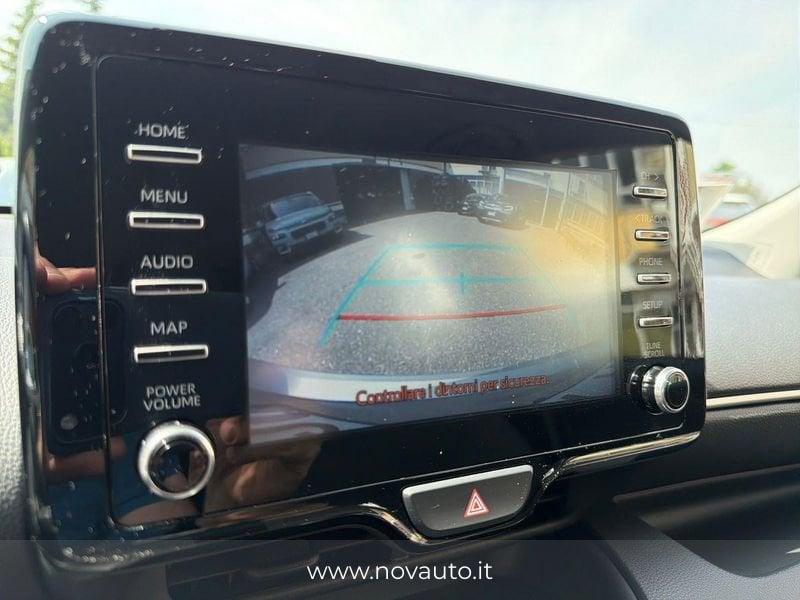 Toyota Yaris Hybrid Trend MY22