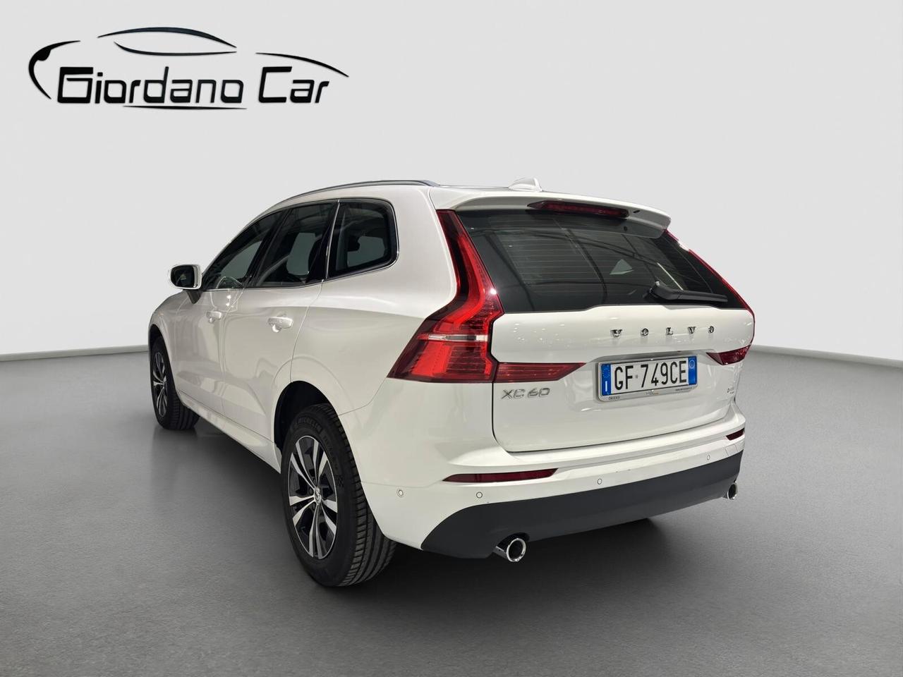 Volvo XC 60 XC60 B4 (d) AWD Geartronic Momentum Pro