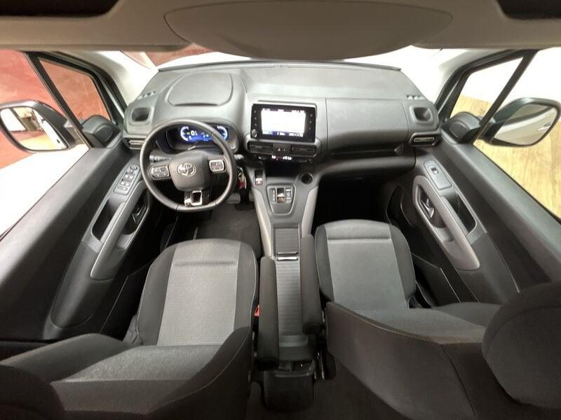 Toyota Proace City Verso electric L1 50kWh D Executive