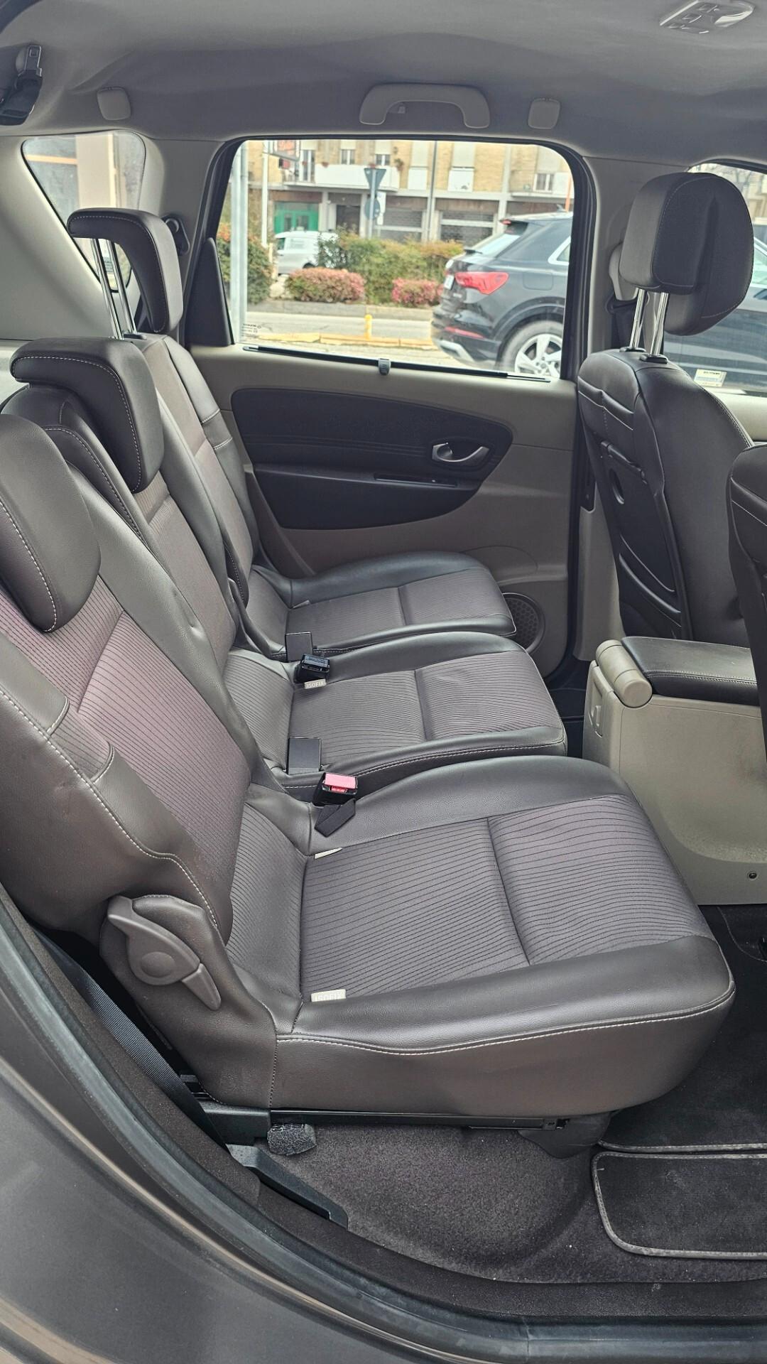 Renault Scenic Scénic X-Mod 1.5 dCi 110CV Luxe