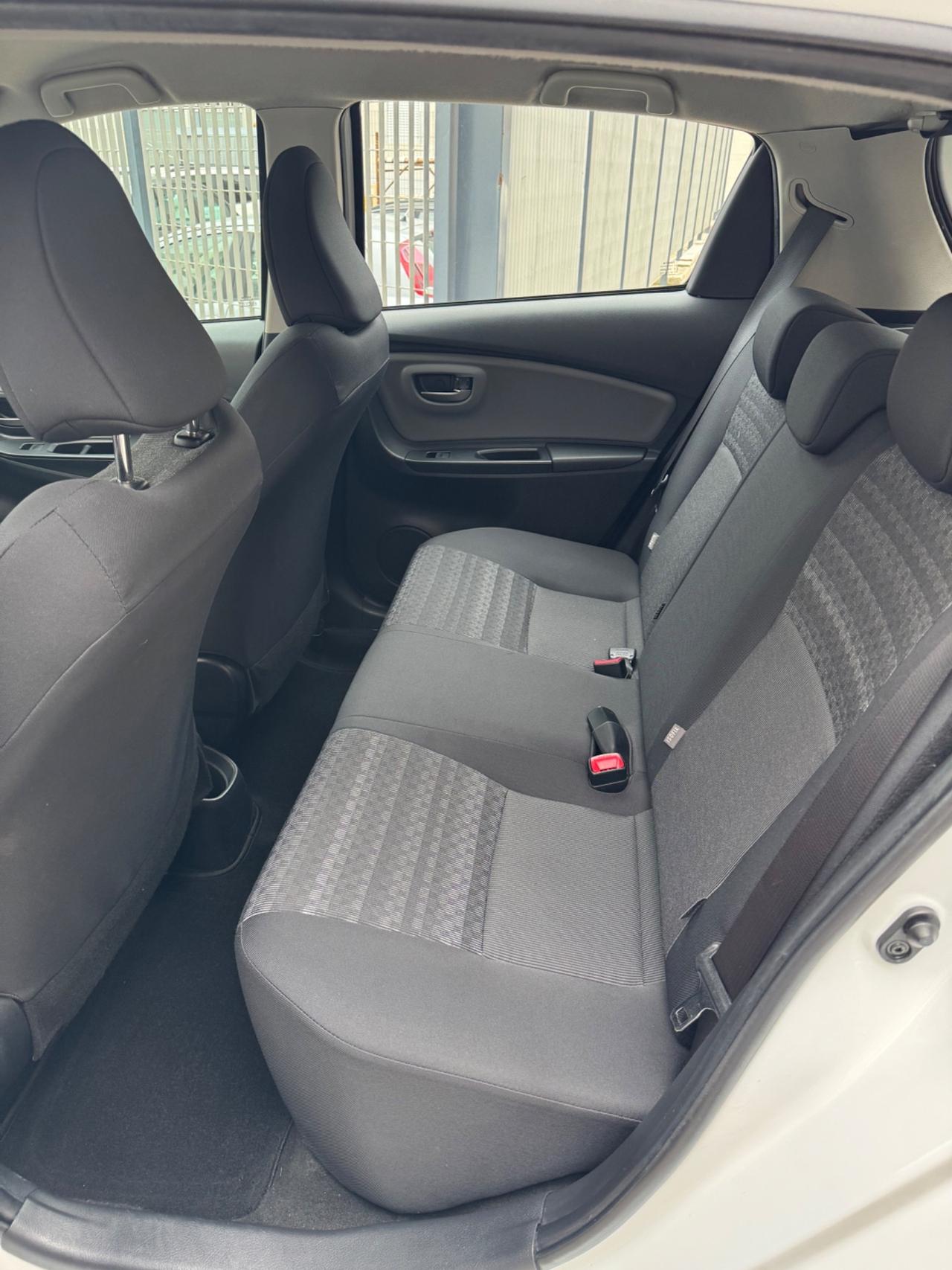 Toyota Yaris 1.4 D-4D 5 porte Active