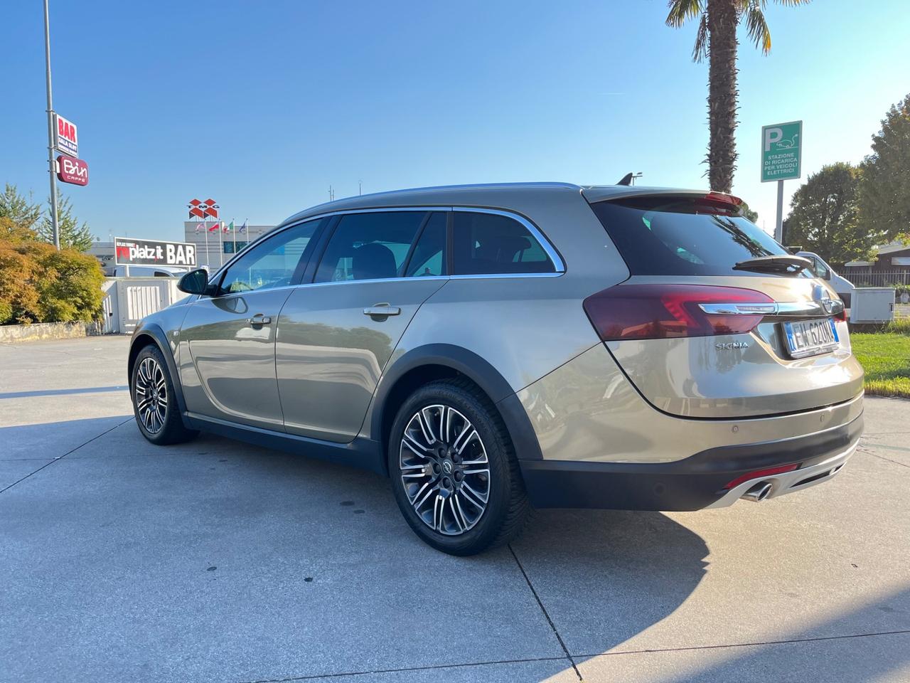 Opel Insignia SPORTS TOURER 4X4