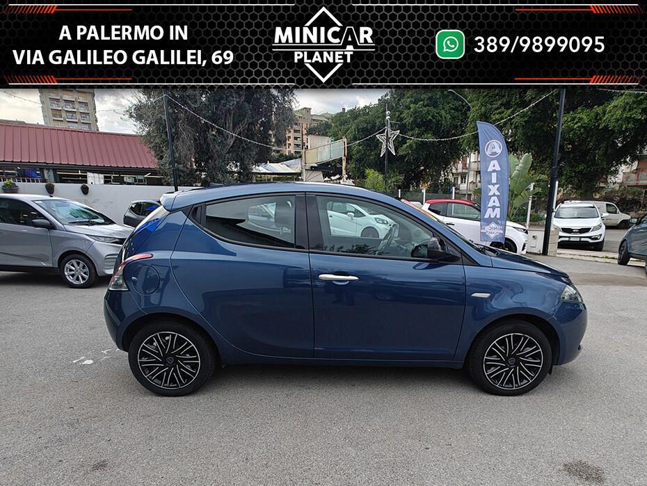 Lancia Ypsilon 1.0 FireFly 5 porte S&S Hybrid Gold Plus