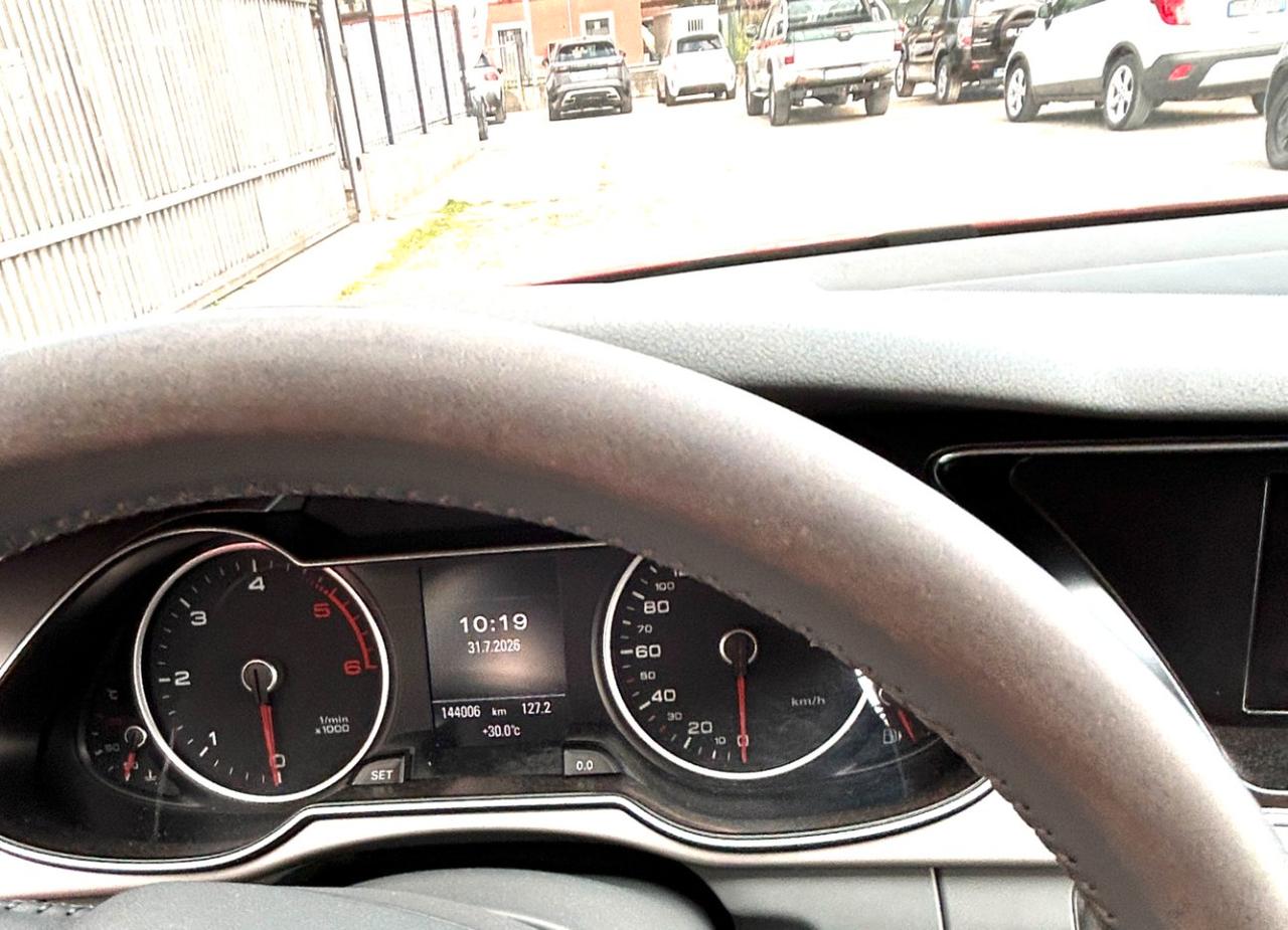 Audi A 4 2.0 TDI QUATTRO BERLINA