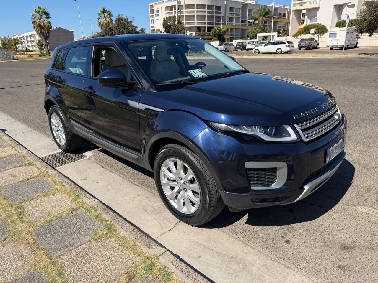 Range Evoque 2.0 Diesel- Anche Permuta- Tagliandata