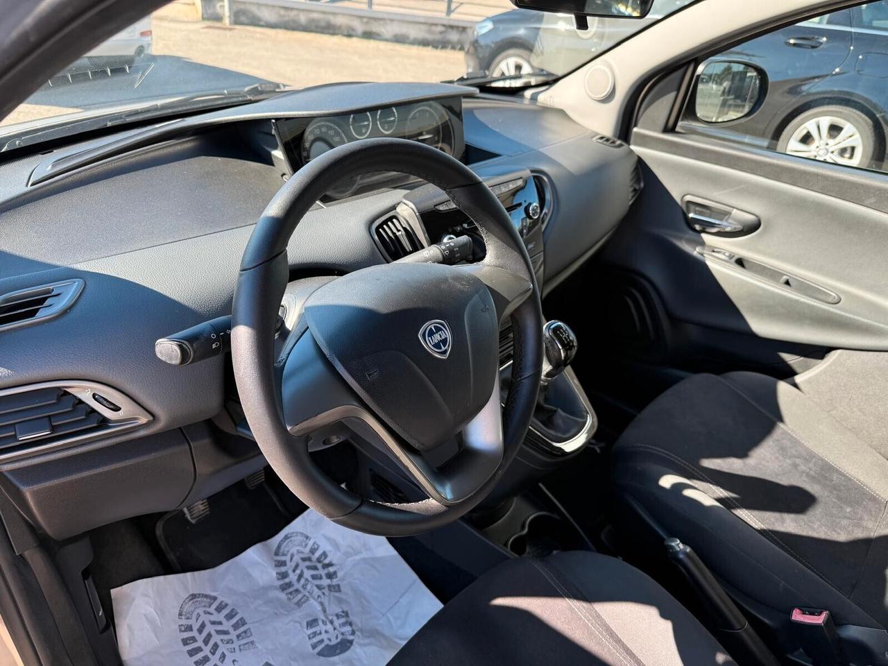 Lancia Ypsilon 1.3 MJT S&S GOLD PERFETTA AFFARE