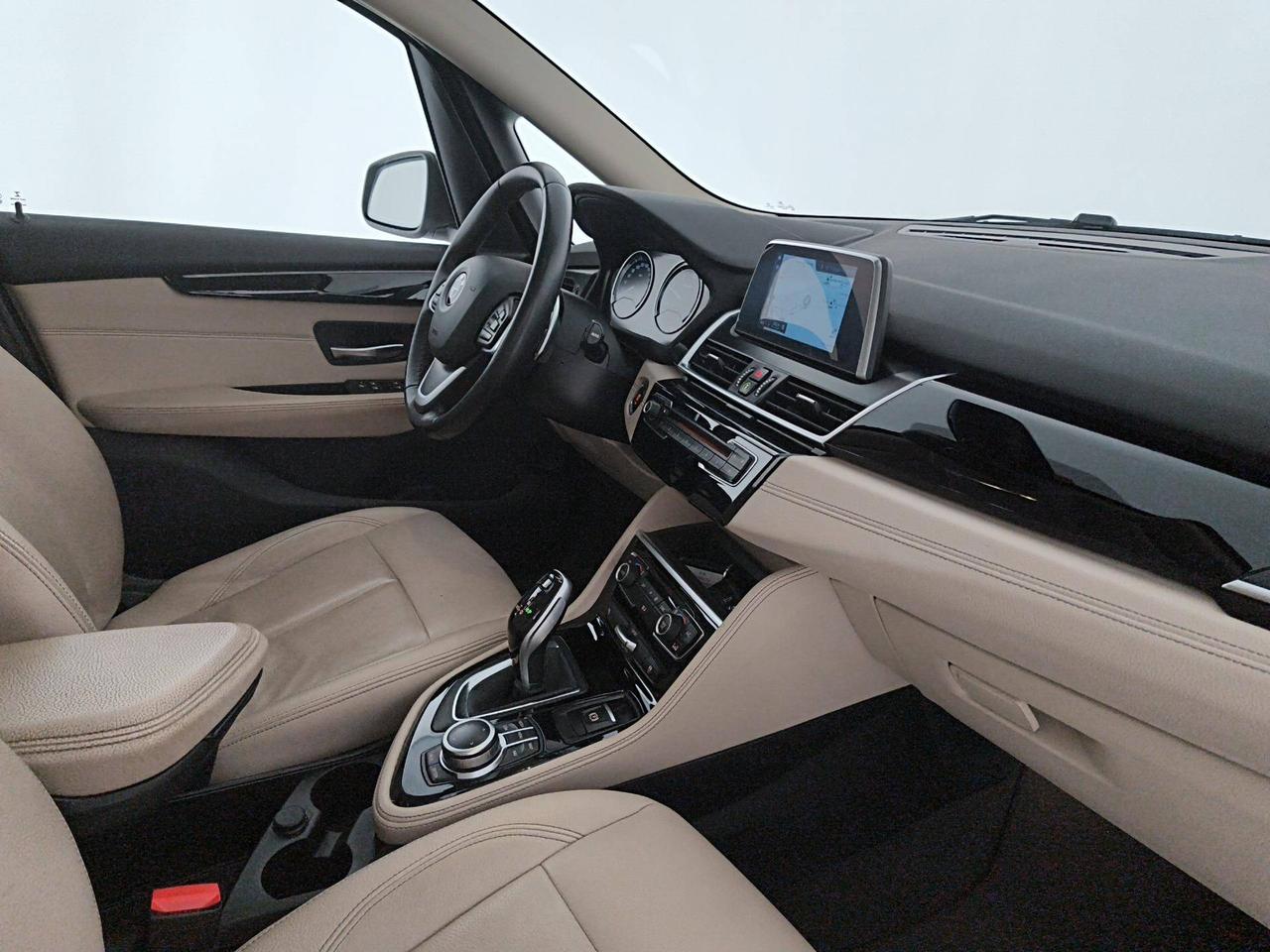 BMW Serie 2 220d xDrive Gran Tourer Luxury 7 Posti