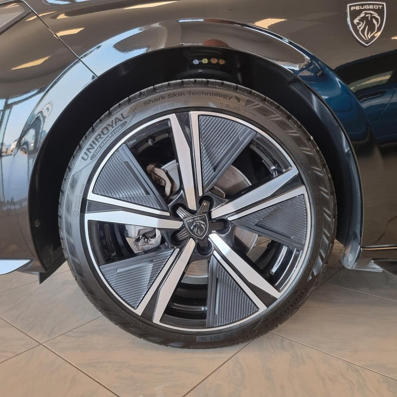 Peugeot 308 BlueHDi 130 S&S EAT8 SW GT