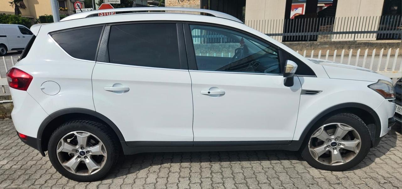 Ford Kuga 2.0 TDCi 136 CV 2WD Titanium DPF