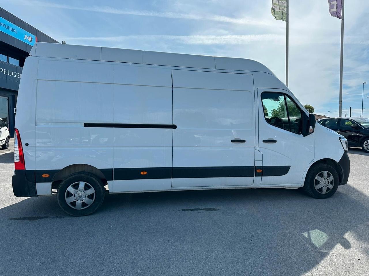 RENAULT MASTER 35 QUINTALI PASSSO LUNGO TETTO ALTO