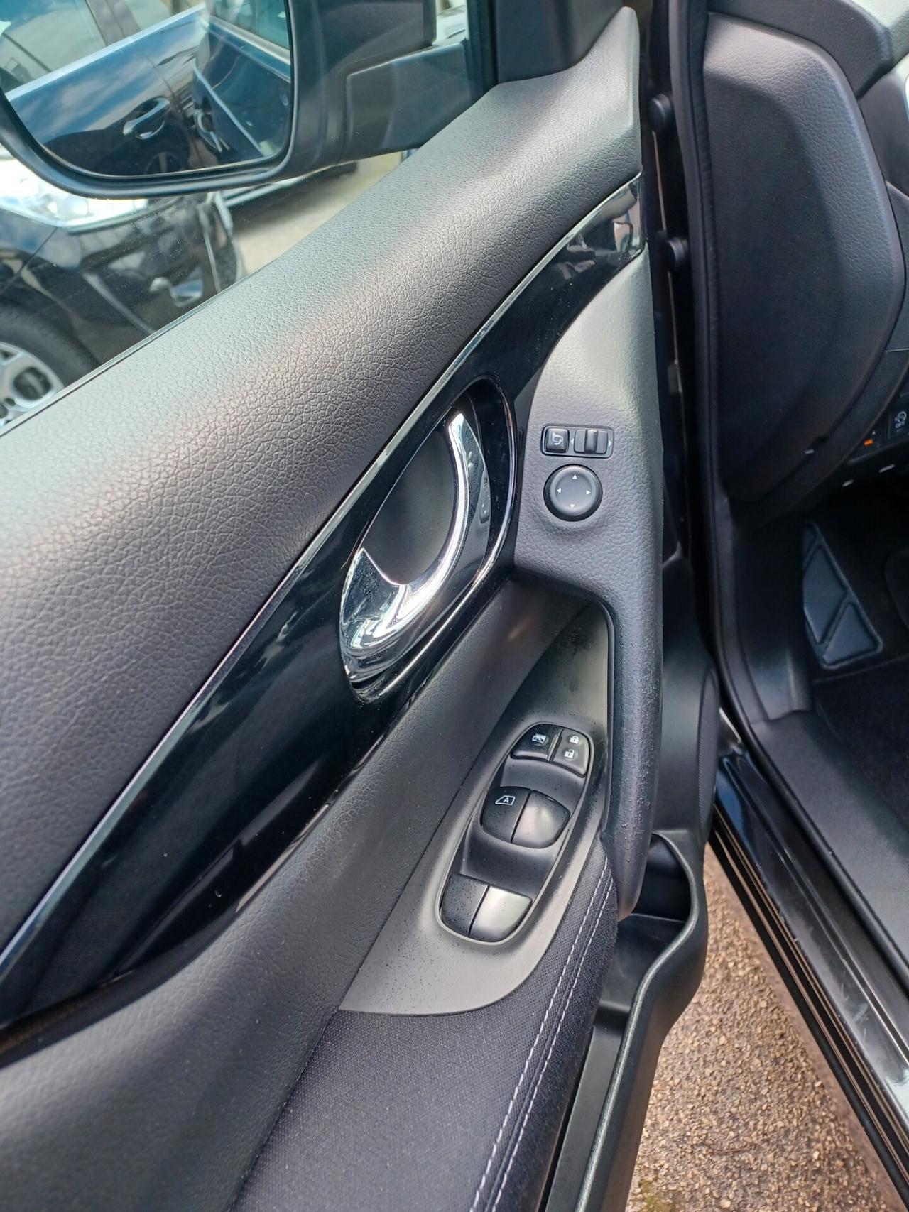 Nissan Qashqai 1.5 dCi TEKNA UNICO PROPRIETARIO