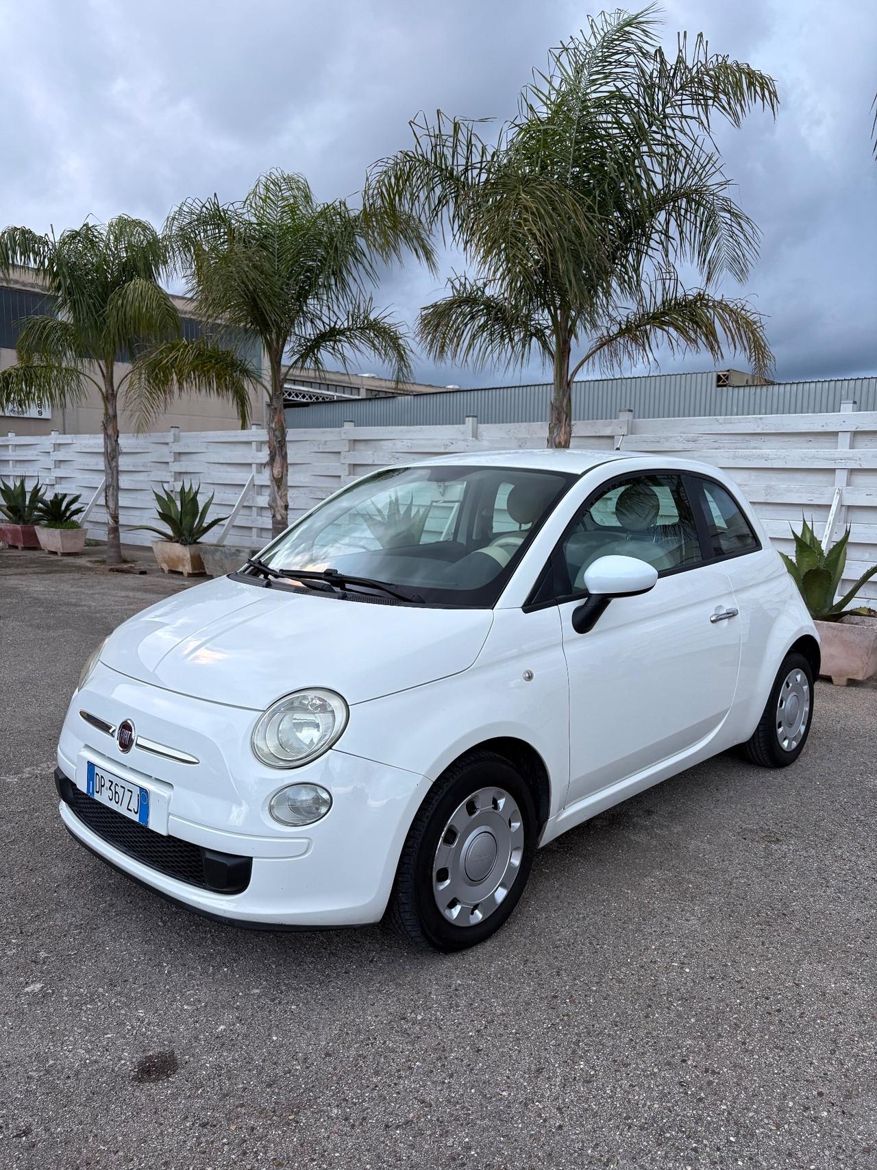 Fiat 500 1.2 Pop 120.000 km tagliando eseguito