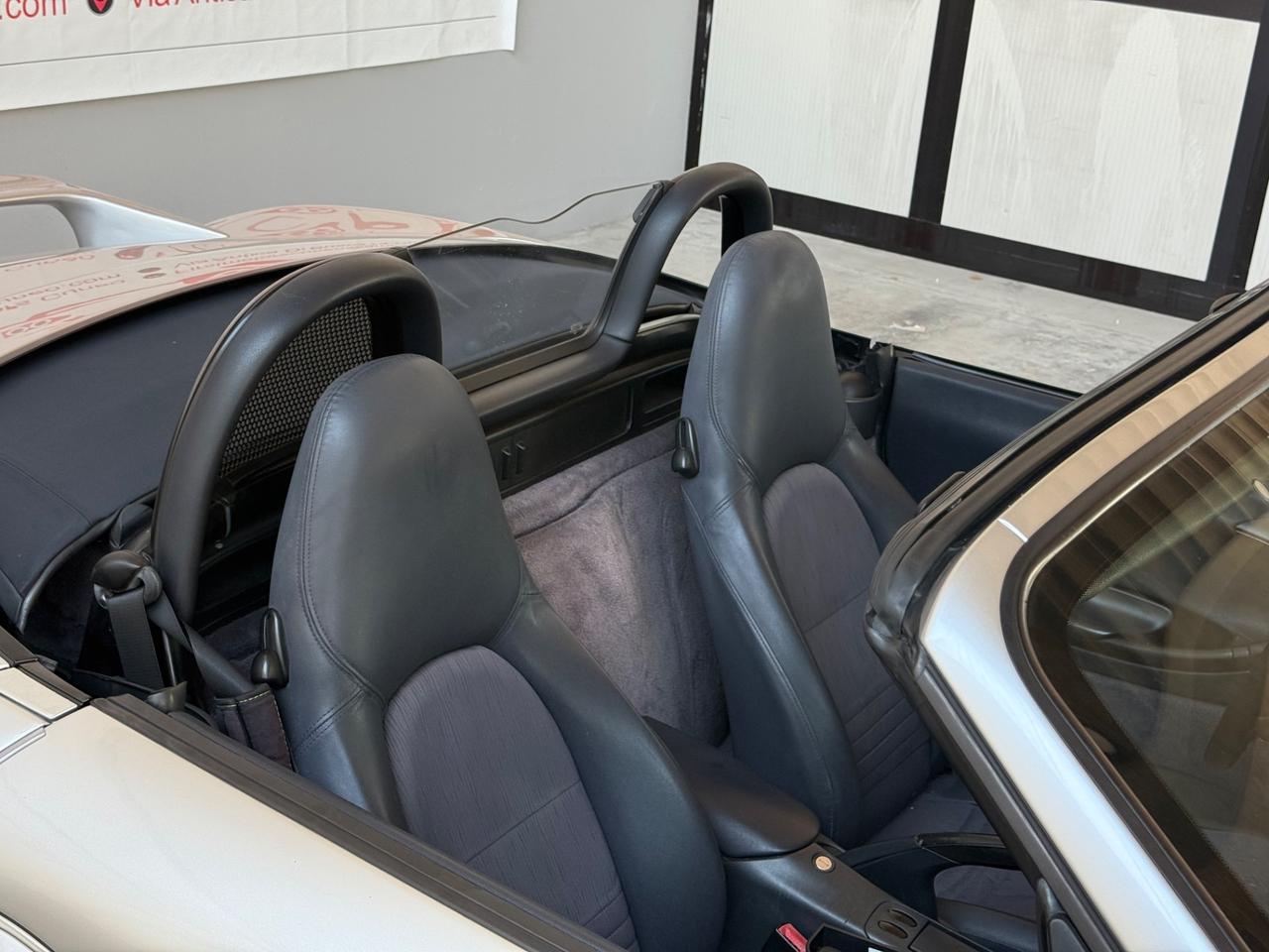 Porsche Boxster 2.5i 24V cat ASI