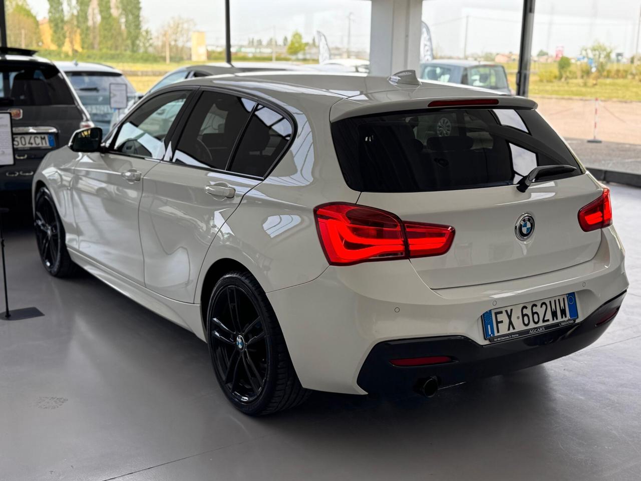 Bmw 118 118d 5p. Msport