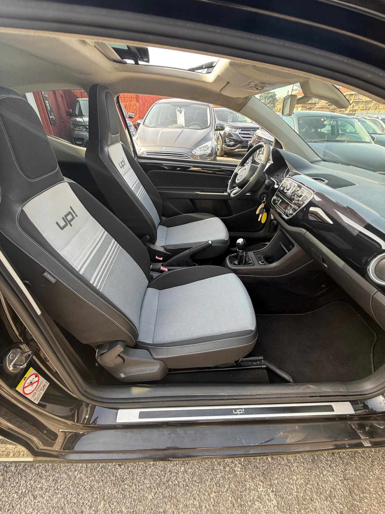 up! 1.0 -black series -unipro-tetto apribile -