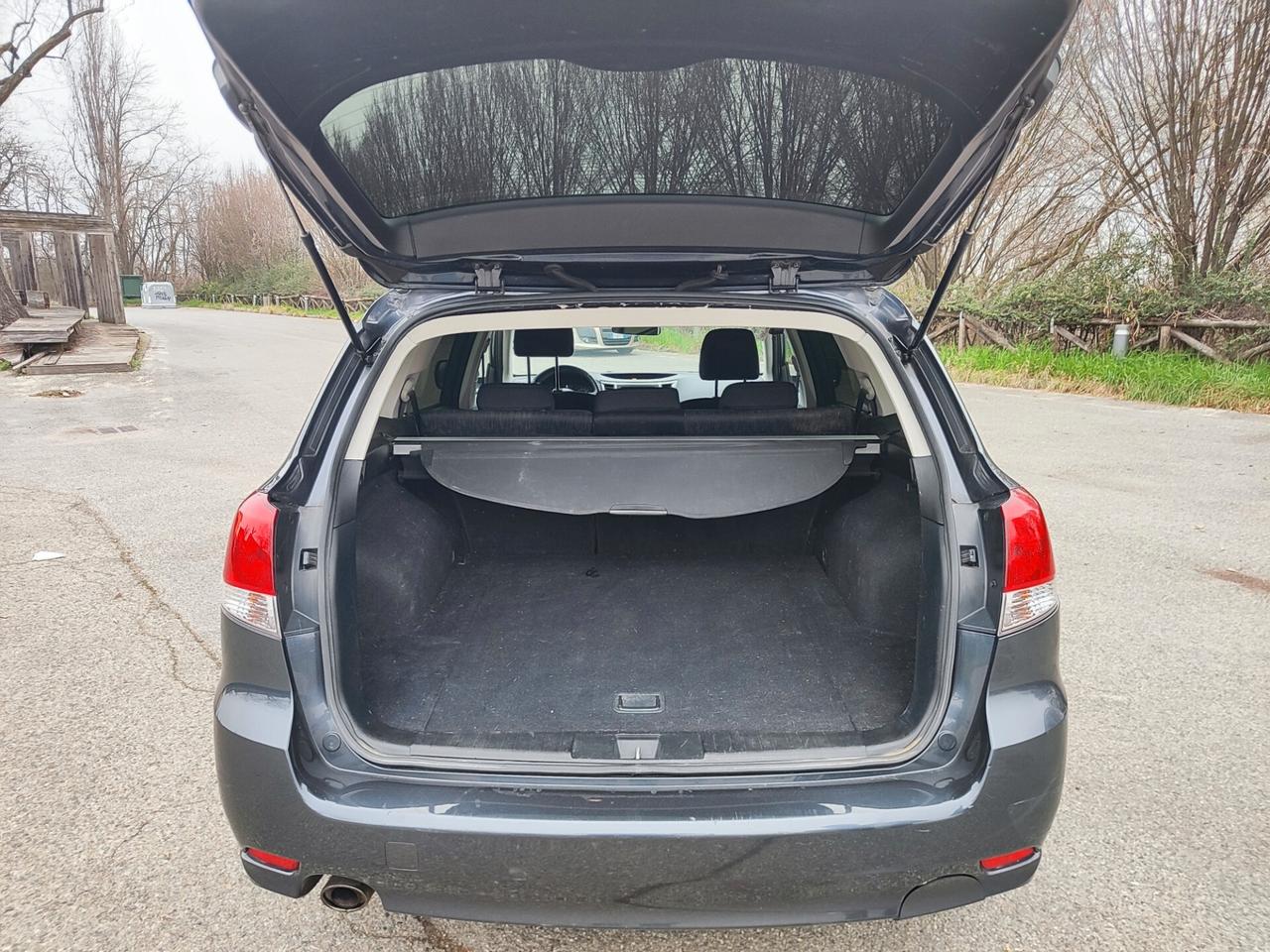 Subaru Legacy 2.0i SW GPL